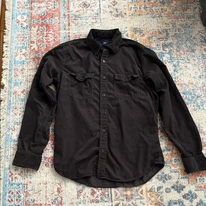 Gap cocoa-brown corduroy button-up shirt